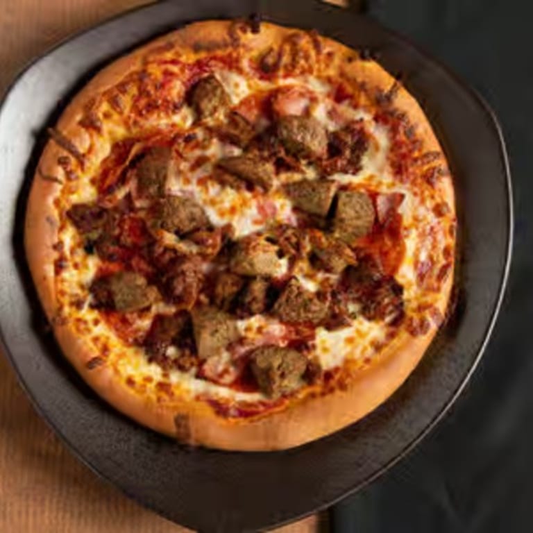 Delicious Cheese Pizza and More